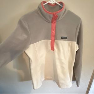 Size M Columbia pullover